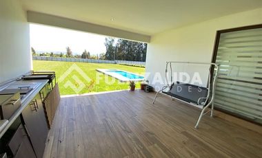 Casa en Venta en Camino El Manzano, Lonquen Sur