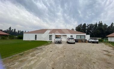 Casa en Venta en Camino El Manzano, Lonquen Sur