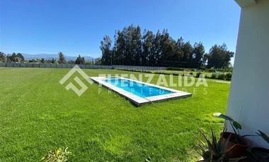 Casa en Venta en Camino El Manzano, Lonquen Sur