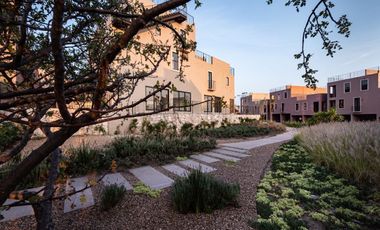 VENTA DE CASA EN SAN MIGUEL DE ALLENDE EN ESQUINA CON ROOF GARDEN