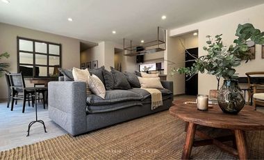 VENTA DE DEPARTAMENTO  EN SAN MIGUEL DE ALLENDE  CON JARDIN  AMPLIO