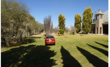 RANCHO EN VENTA CON CASA CAMPESTRE EN TEQUISQUIAPAN
