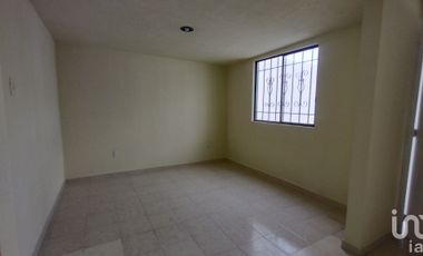 CASA EN VENTA EN FRACCIONAMIENTO SAN JOSE,TULIPANES,PACHUCA,HGO.