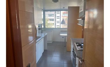 Amplio depto. Vitacura_4D,4B,2E y 1B