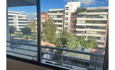 Amplio depto. Vitacura_4D,4B,2E y 1B