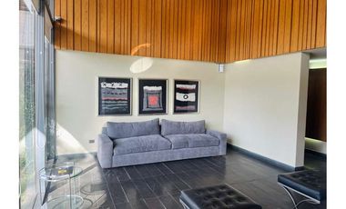 Amplio depto. Vitacura_4D,4B,2E y 1B