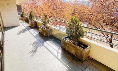 Amplio depto. Vitacura_4D,4B,2E y 1B