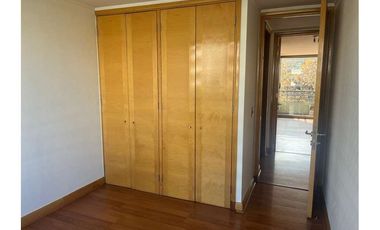 Amplio depto. Vitacura_4D,4B,2E y 1B