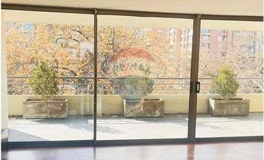 Amplio depto. Vitacura_4D,4B,2E y 1B