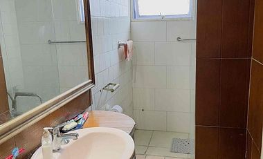 EXCELENTE CASA
