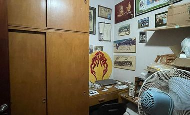 Casa en  venta de 4 ambientes con cochera, patio y parrilla - Wilde
