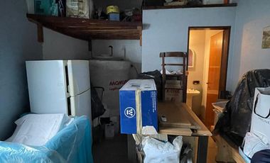 Casa en  venta de 4 ambientes con cochera, patio y parrilla - Wilde