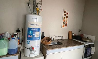 Casa en  venta de 4 ambientes con cochera, patio y parrilla - Wilde