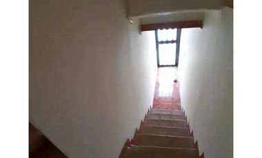 SE VENDE CASA BIFAMILIAR  EN EL OCCIDENTE DE ARMENIA QUINDIO  COLOMBIA