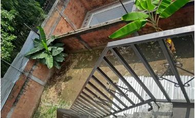 SE VENDE CASA BIFAMILIAR  EN EL OCCIDENTE DE ARMENIA QUINDIO  COLOMBIA