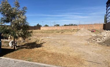 TERRENO EN RENTA EN CAPITHAL PARK