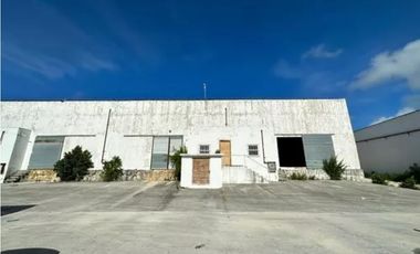 Bodega En Renta en Puerto Morelos y Cancún