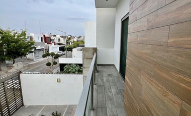 Casa en Venta de 4 Recámaras Residencial Rincon del Colibri Norte de Colima