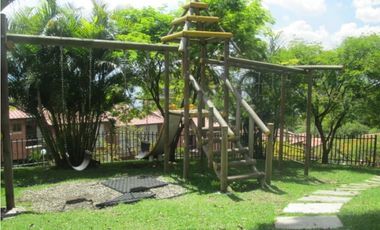 CASA PARA ARRENDAR EN EL POBLADO