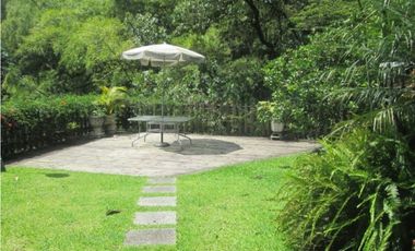 CASA PARA ARRENDAR EN EL POBLADO