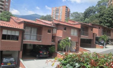 CASA PARA ARRENDAR EN EL POBLADO