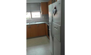 CASA PARA ARRENDAR EN EL POBLADO