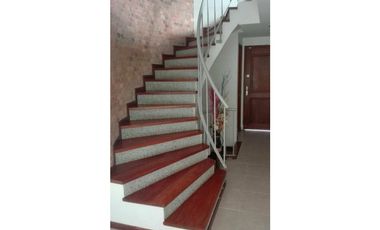 CASA PARA ARRENDAR EN EL POBLADO