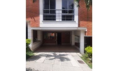 Casa en Arriendo Envigado sector Loma del Esmeraldal