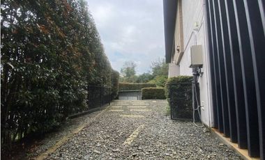 Casa en Arriendo Envigado Sector Loma el Atravesado