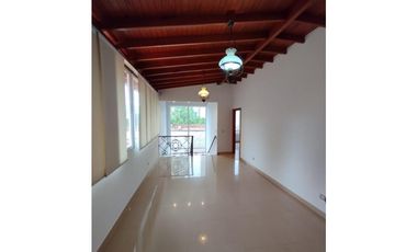 Casa en Alquiler Sabaneta sector San Jose