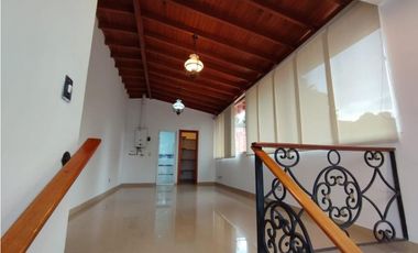 Casa en Alquiler Sabaneta sector San Jose