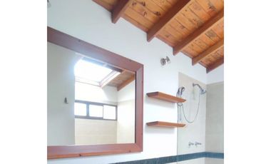 Casa en Alquiler Envigado sector Cumbres