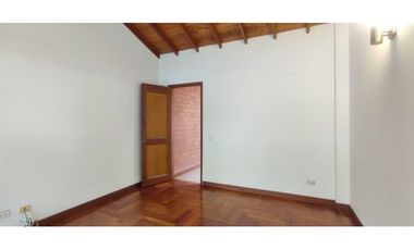 Casa en Alquiler Envigado sector Cumbres