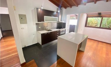 Casa en Arriendo Envigado sector loma de las brujas
