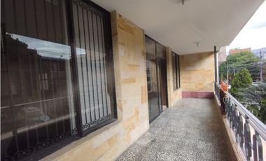 Casa Comercial en Arriendo Medellin Sector Velodromo
