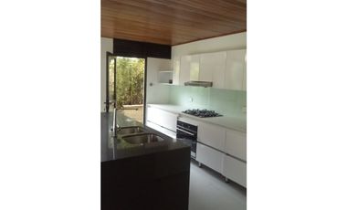 Casa en Arriendo Envigado Sector El Esmeraldal