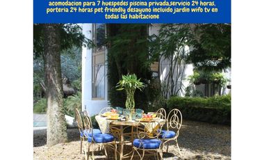 Casa Campestre Amoblada en Arriendo Envigado Sector Loma del Chocho