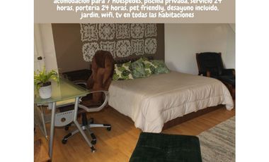 Casa Campestre Amoblada en Arriendo Envigado Sector Loma del Chocho