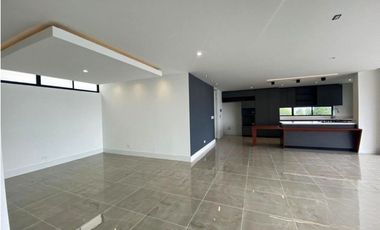 Casa en Arriendo Envigado sector Loma del Atravesado