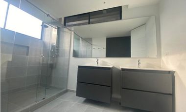 Casa en Arriendo Envigado sector Loma del Atravesado