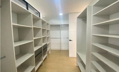 Casa en Arriendo Envigado sector Loma del Atravesado