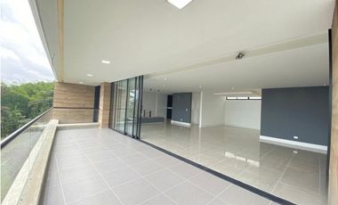 Casa en Arriendo Envigado sector Loma del Atravesado