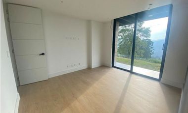 Casa en Arriendo Envigado sector Loma del Atravesado