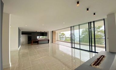 Casa en Arriendo Envigado sector Loma del Atravesado