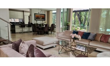 Casa en Arriendo Envigado Sector Loma del Atravesado