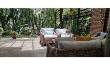 Casa en Arriendo Envigado Sector Loma del Atravesado