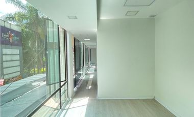 Local en Arriendo Milla de Oro Medellín