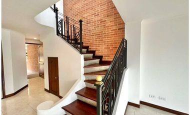 Casa Dúplex en Arriendo Envigado San Lucas