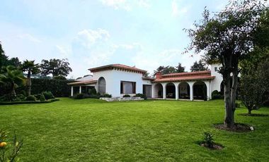 Residencia en Club de Golf San Carlos. Metepec, EdoMéx.