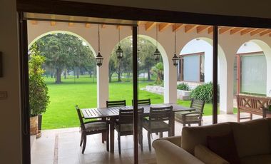 Residencia en Club de Golf San Carlos. Metepec, EdoMéx.